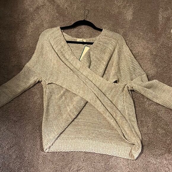 NWT size Medium brand a eon - Picture 1 of 3